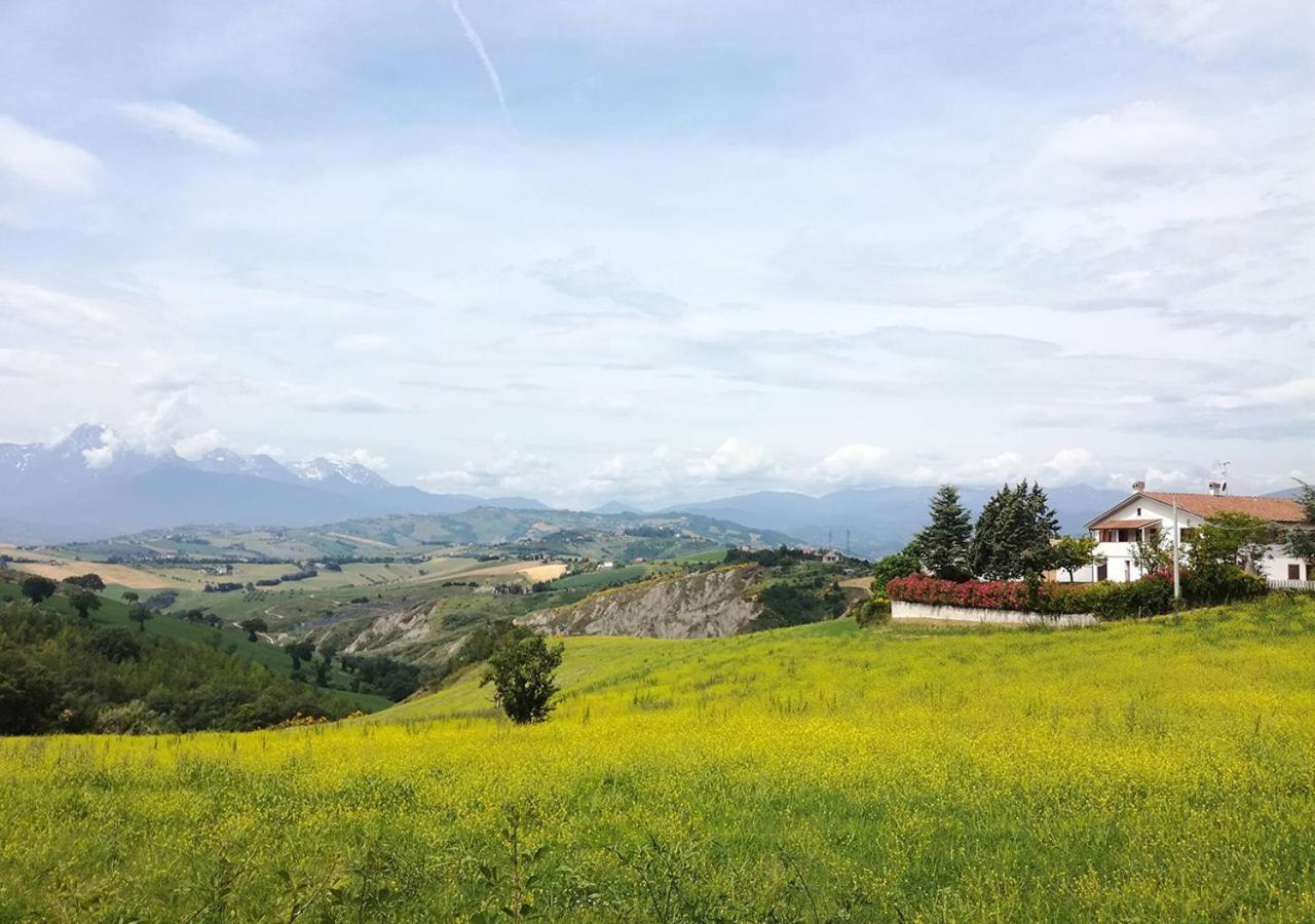 Casa Amrita, Yoga B&B Терамо Екстериор снимка